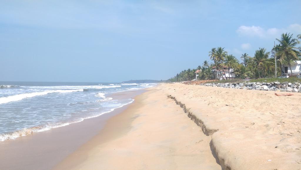 Sun N Tan Beach Home Stay Kannur Luaran gambar